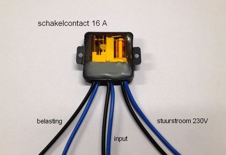 Schakelcontact met interne doorverbindingen